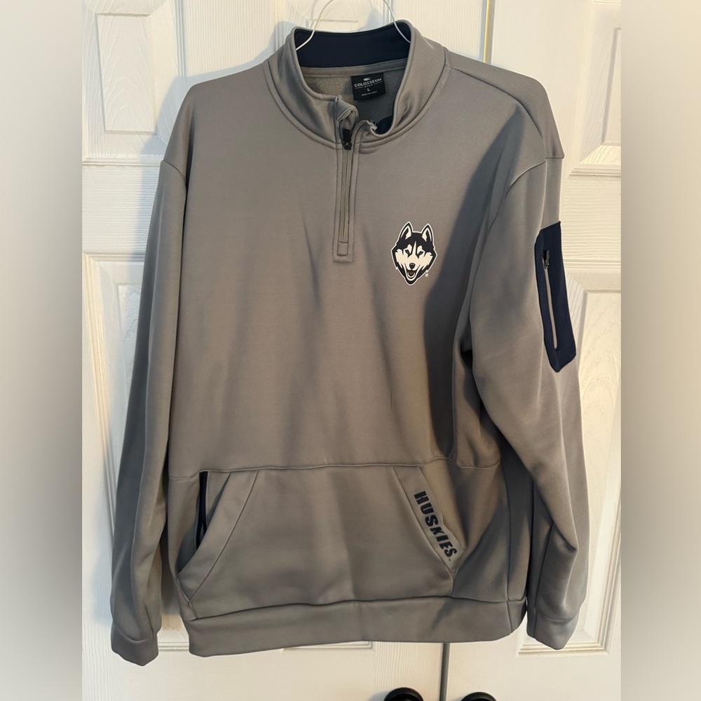 UConn Huskies 1/4 Zip